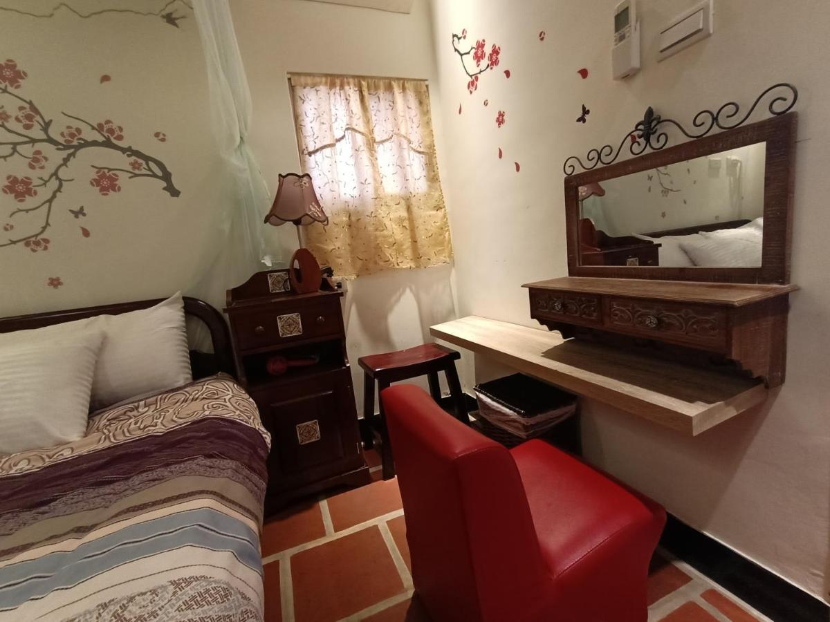 彼岸古厝民宿-包棟優先--Biiann B&B Jinning المظهر الخارجي الصورة