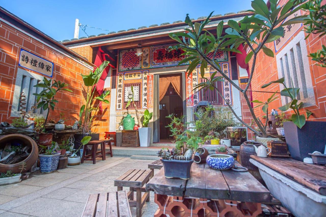 彼岸古厝民宿-包棟優先--Biiann B&B Jinning المظهر الخارجي الصورة