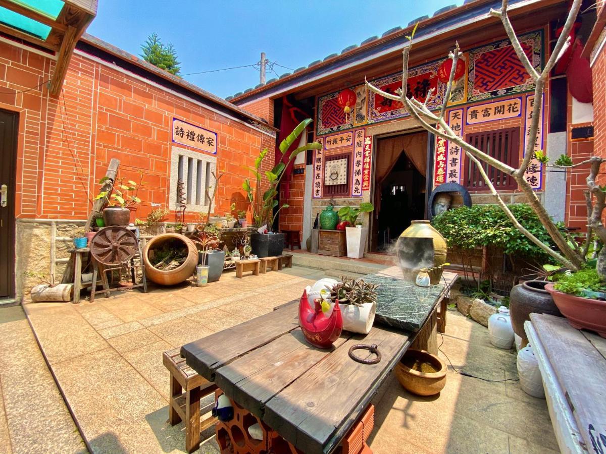 彼岸古厝民宿-包棟優先--Biiann B&B Jinning المظهر الخارجي الصورة